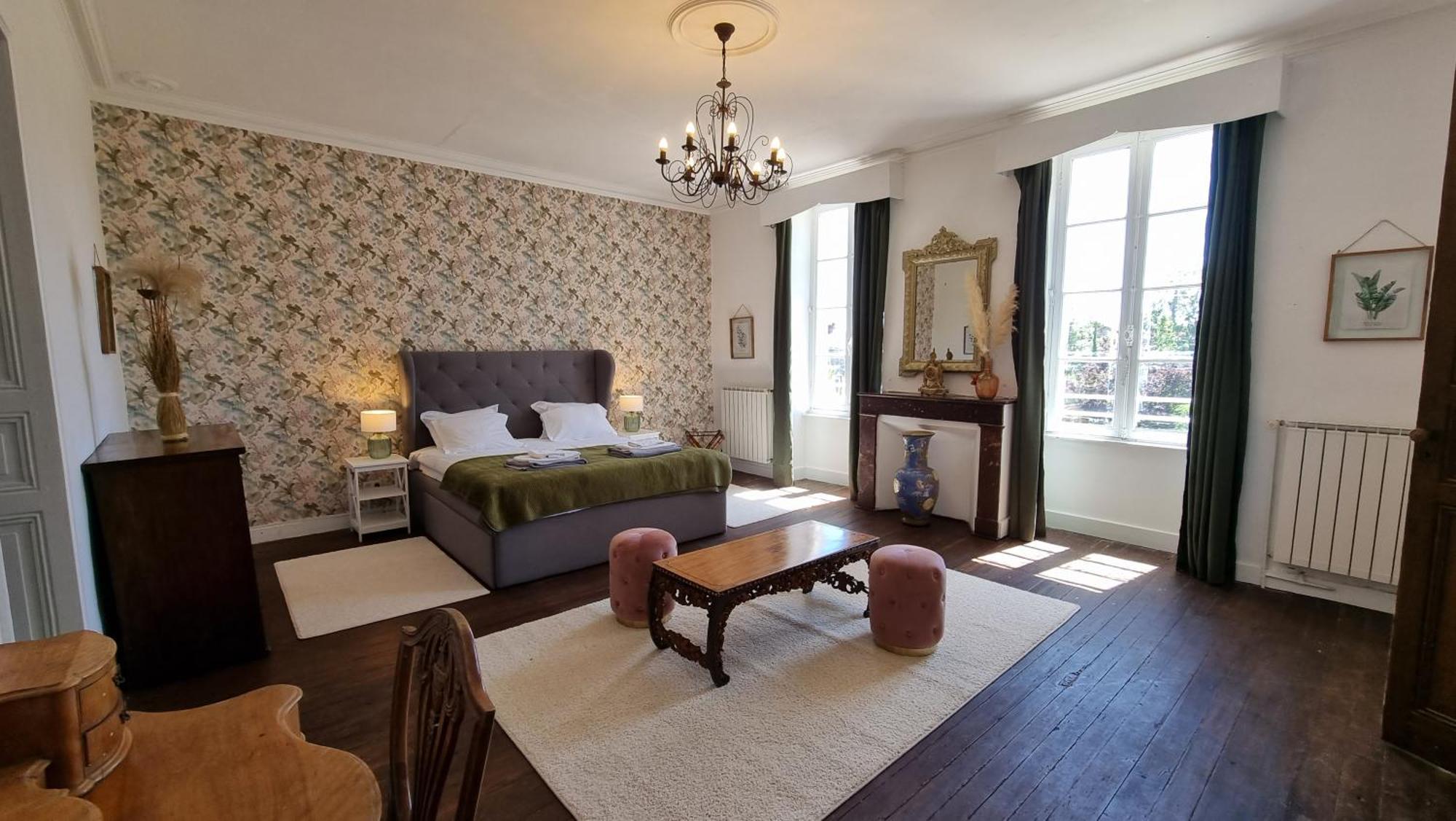Domaine De Rochebonne Villa Saint-Just-Luzac Екстериор снимка